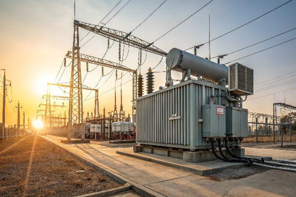 Oil-filled transformer advantages