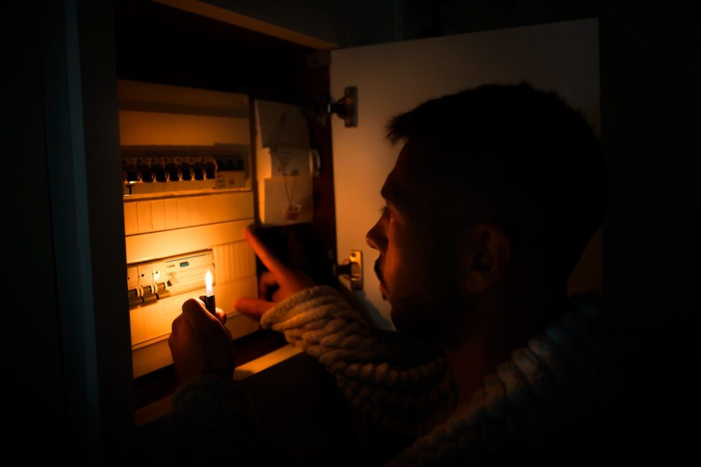 power outage illustration, transformer failure, electrical grid blackout